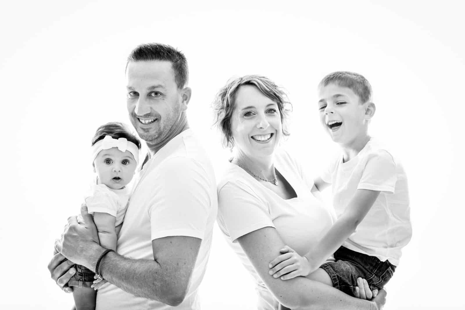 photo de famillee en sourire