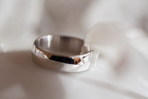 bague de mariage lors d'un mariage