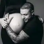 Séance grossesse en couple, noir et blanc à Villabé (91)